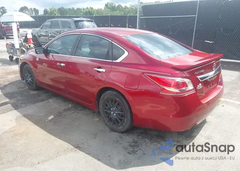 2013 Nissan Altima 2.5 S z USA, uszkodzony, nr VIN 1N4AL3AP1DC173660